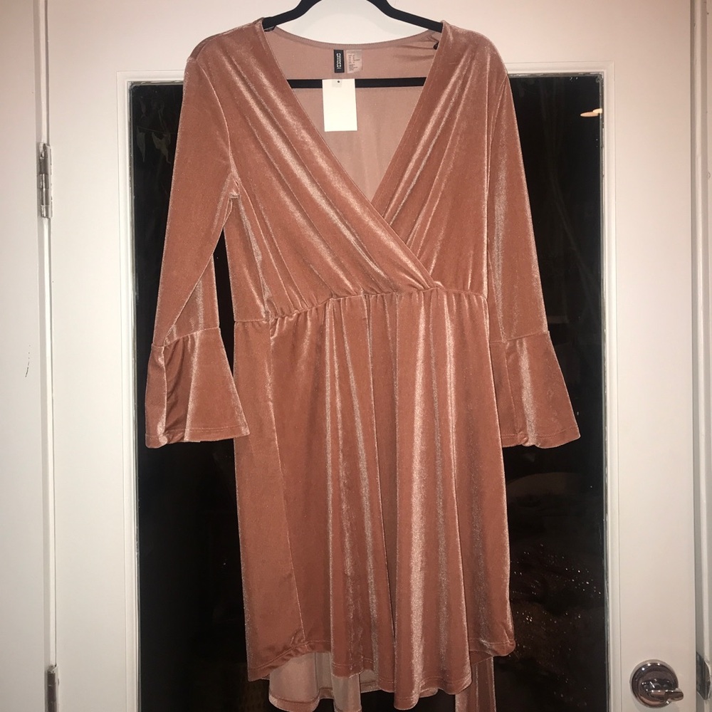 H&M velvet dress
